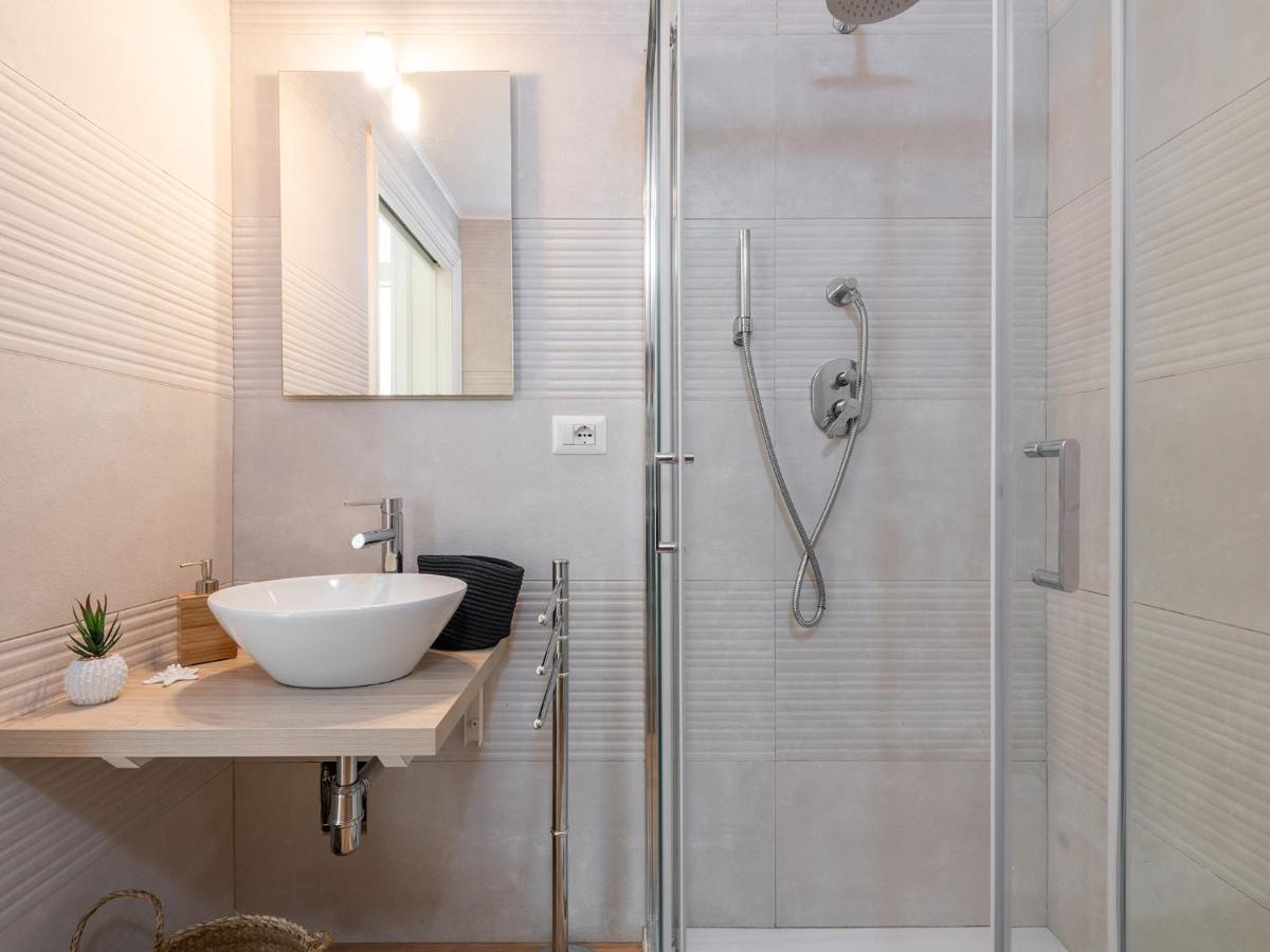 Queen Margaret Apartment Cagliari Exterior photo